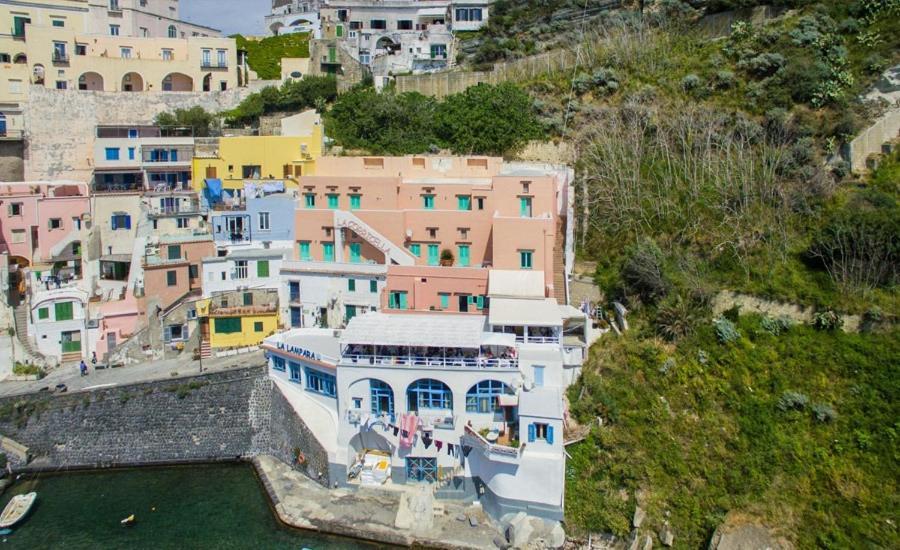 Апартаменты Residenza Mena Marina Corricella Прочида Экстерьер фото